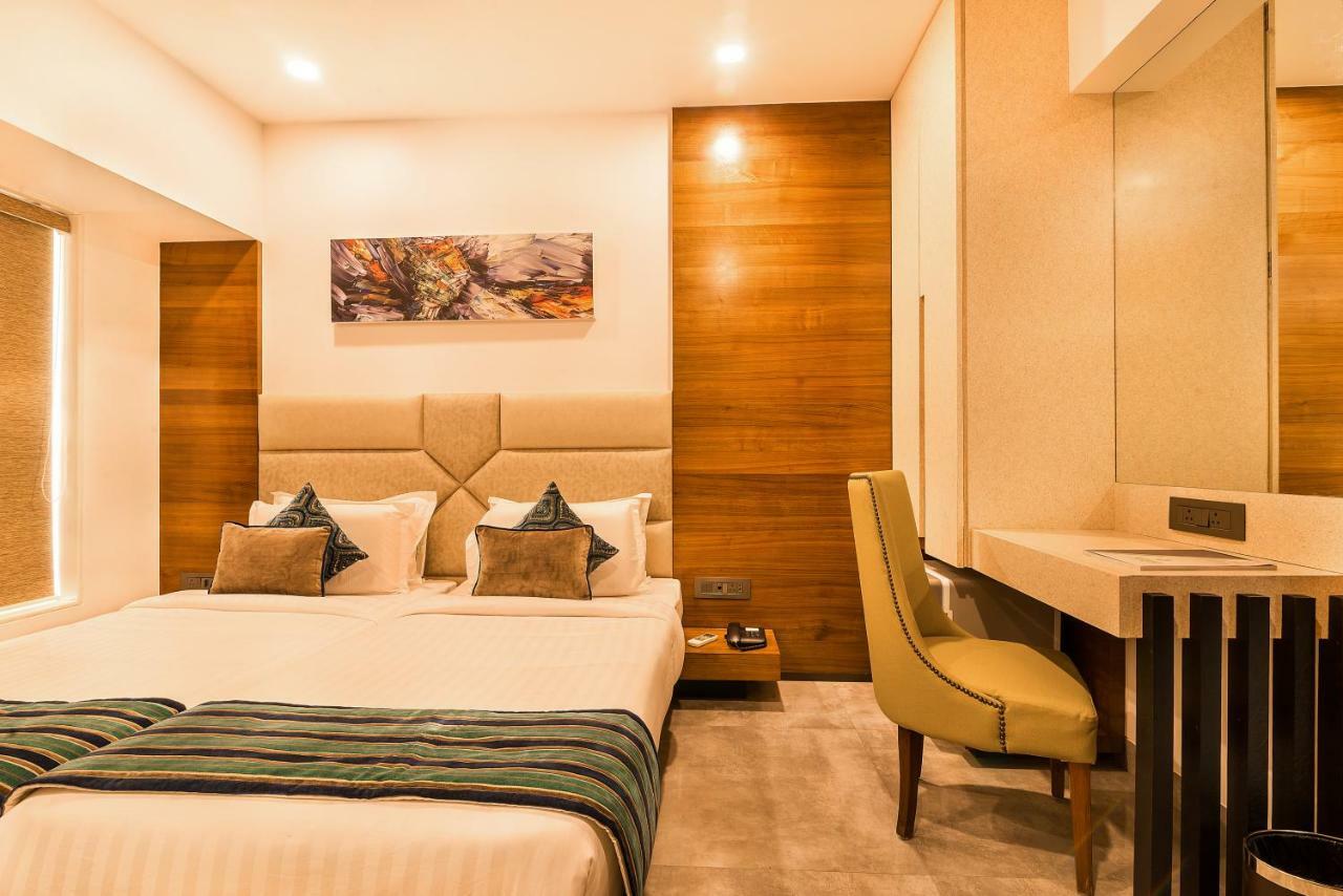 Hotel Wego Mumbai Exterior foto